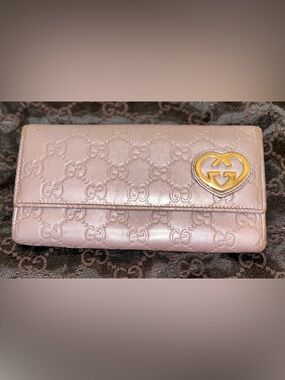 Authentic Gucci Guccissi-ma - "Lovely Heart" Long Wallet.  Lavender/grey
